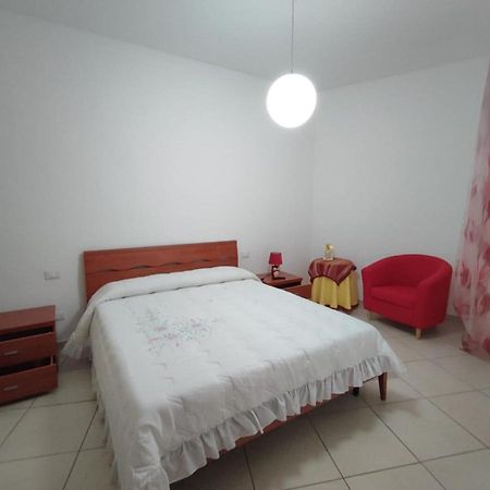 דירות פיומבינו Casa Le Sorelle מראה חיצוני תמונה